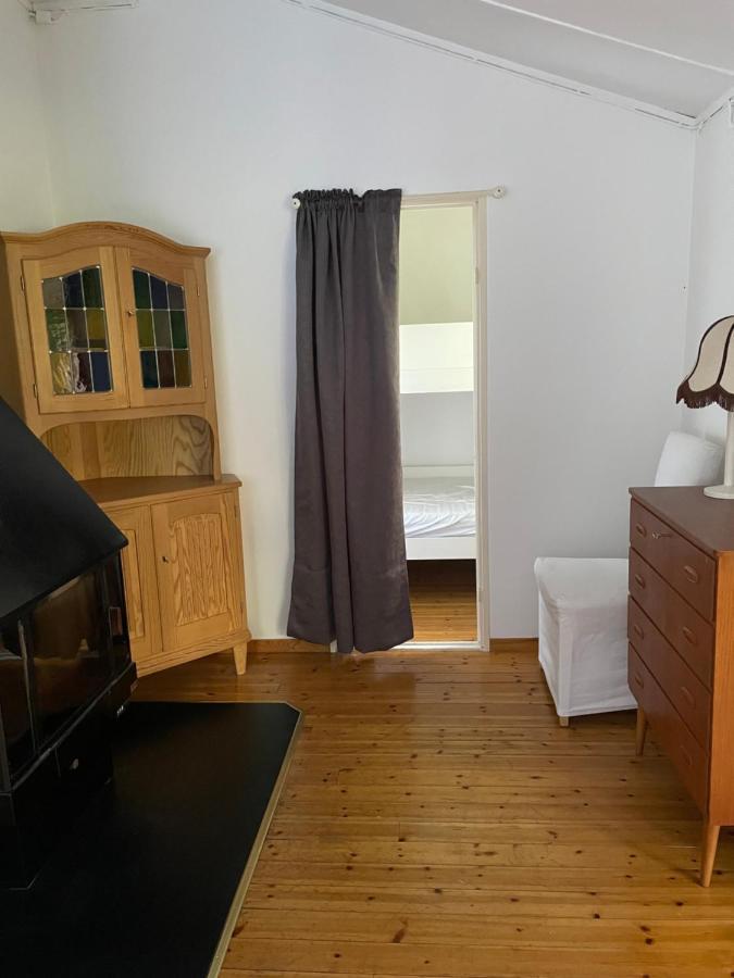 Sjoenaera Stuga Norrtälje Buitenkant foto