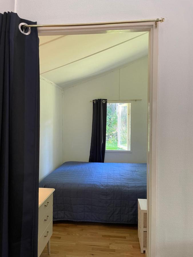Sjoenaera Stuga Norrtälje Buitenkant foto