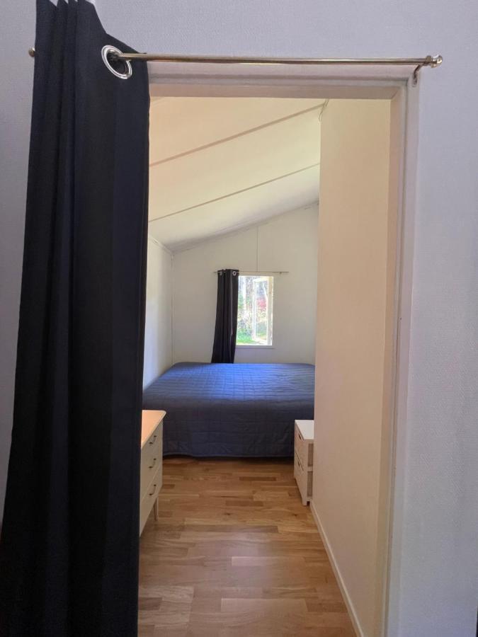 Sjoenaera Stuga Norrtälje Buitenkant foto